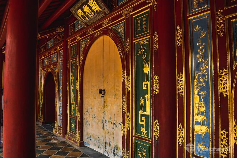  	Ngày 1 : Đà Nẵng – Huế  									(Ăn trưa, tối)